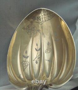 Tiffany Japanese Sterling Silver Ribbed Berry Spoon Etched Bowl Gilt 9 1/4